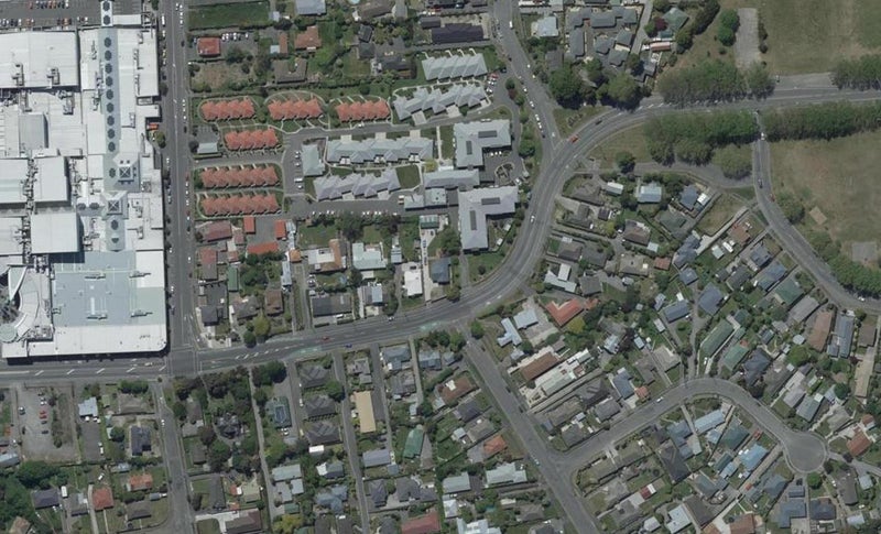 8/43 New Brighton Road, Shirley, Christchurch - Carousel 1