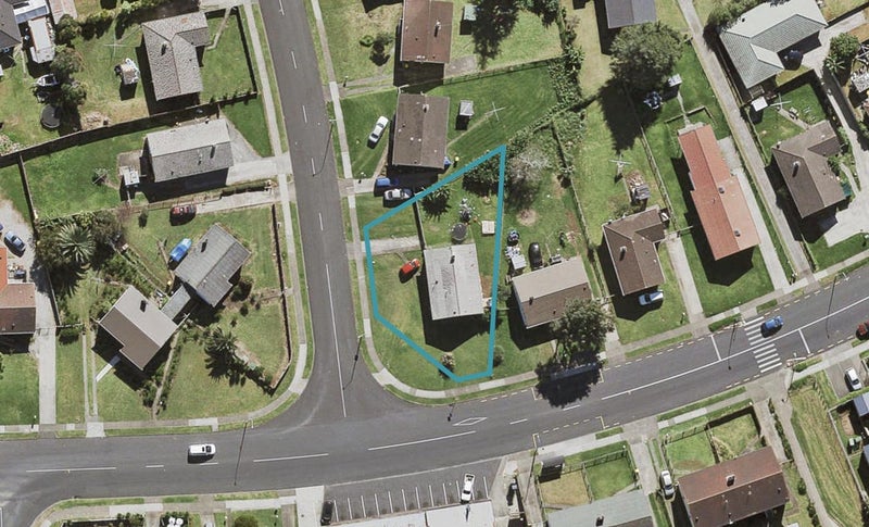 74 Valiant Street, Mangere, Auckland - Carousel 1