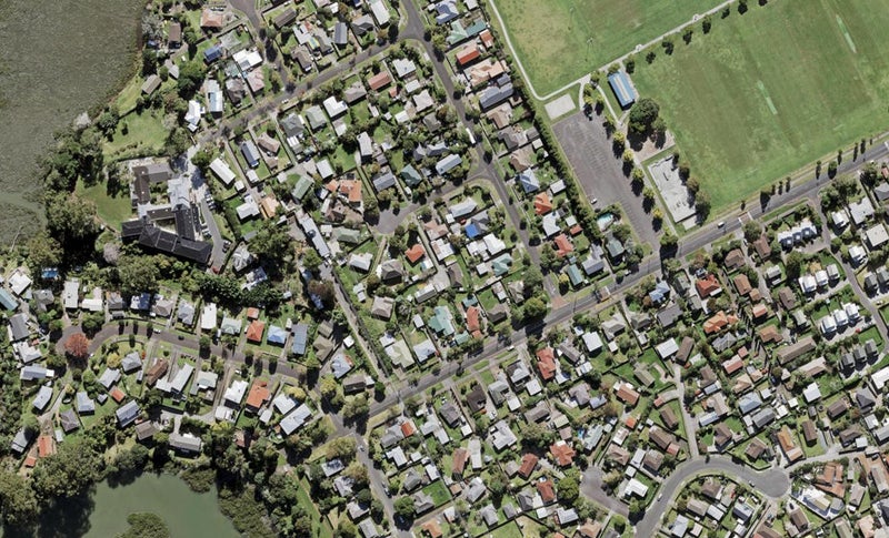 6 Burnsall Place, Avondale, Auckland - Carousel 1