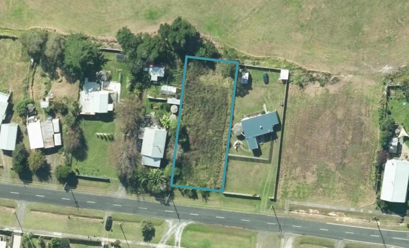 21 West Coast Road, Te Kopuru - Carousel 1