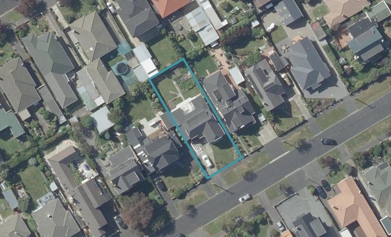19 Wilson Avenue, Saint Clair, Dunedin - Carousel 1