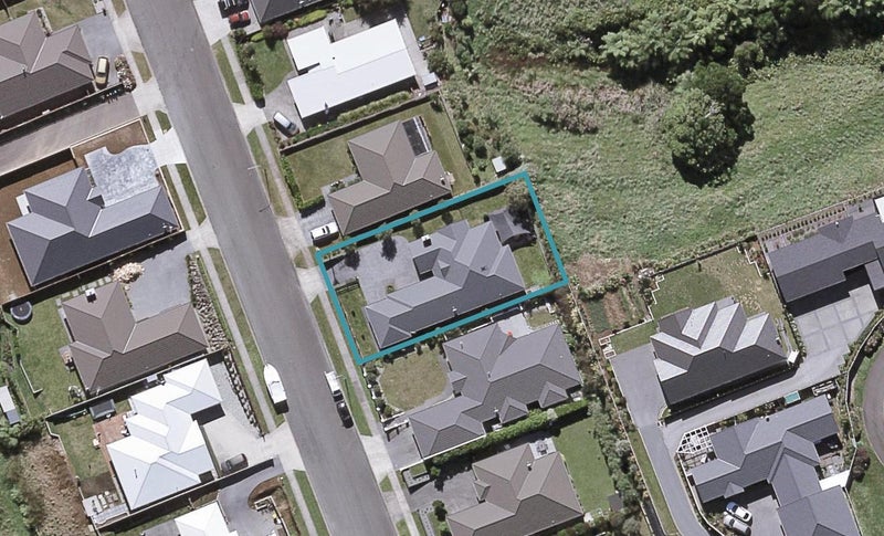 51 AINSLEE ST, Highlands Park, NEW PLYMOUTH - Carousel 1