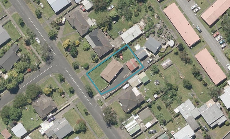 6A Stewart Street, Aramoho, Whanganui - Carousel 1