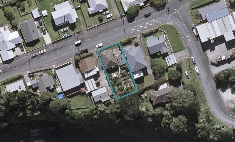 76 Clemow Road, Fitzroy, New Plymouth - Carousel 1