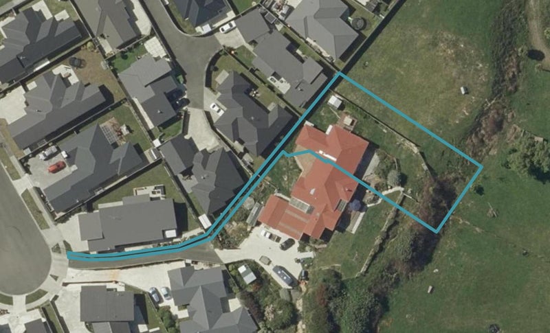 9B Morocco Terrace, Kelvin Grove, Palmerston North - Carousel 1