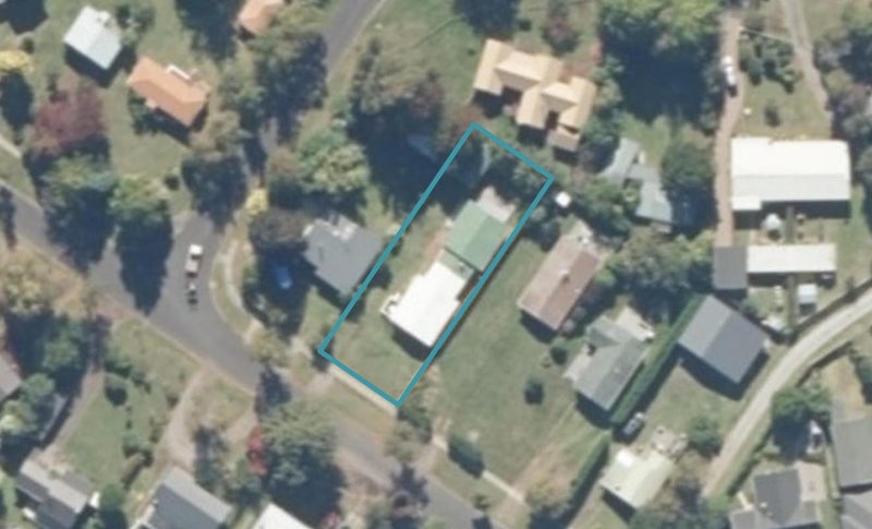 13 Ogilvie Road, Kinloch, Taupō - Carousel 1