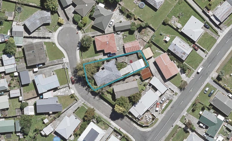 3 Ponderosa Grove, Maoribank, Upper Hutt - Carousel 1