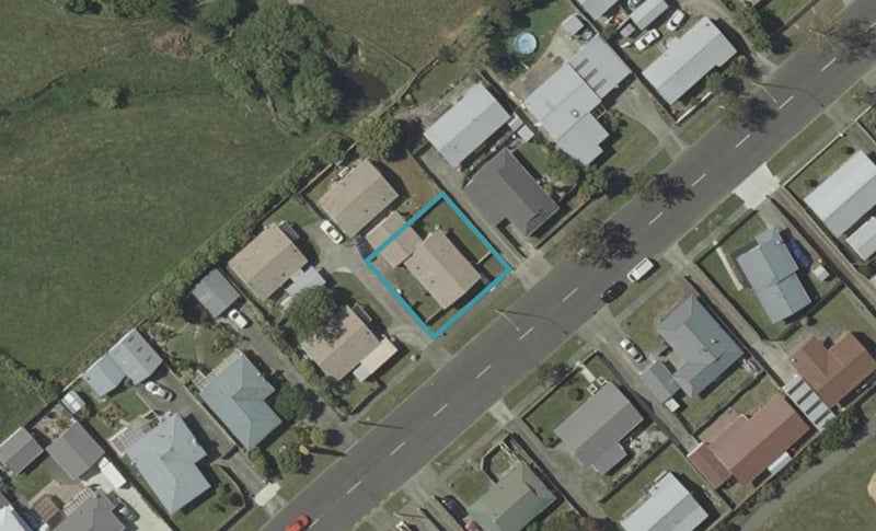 51 Benmore Avenue, Cloverlea, Palmerston North - Carousel 1
