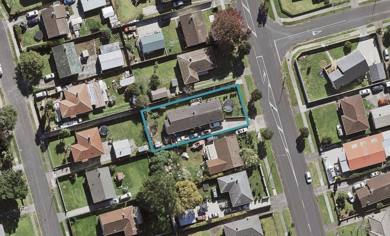 67 Bader Drive, Mangere, Auckland - Carousel 1