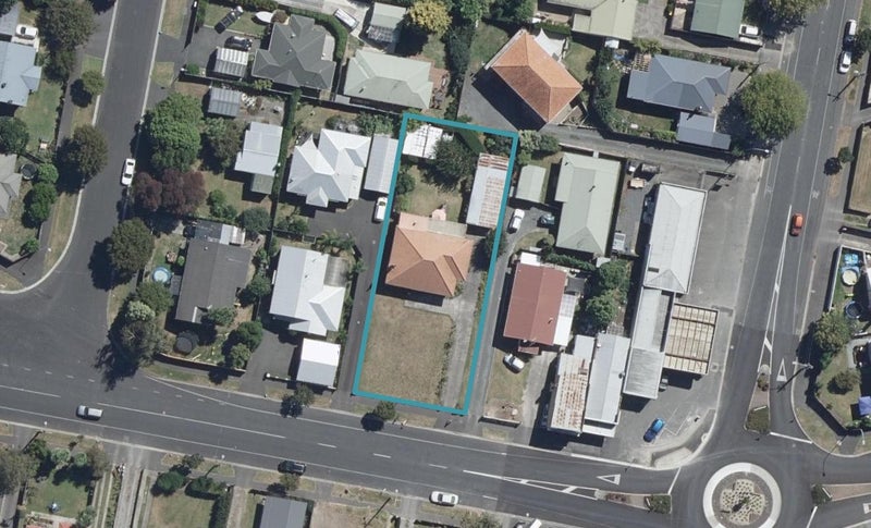 94 Rimu Street, Maeroa, Hamilton - Carousel 1