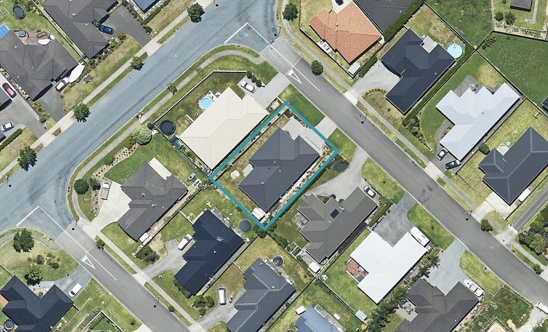 4 Amy Place, Pyes Pa, Tauranga - Carousel 1