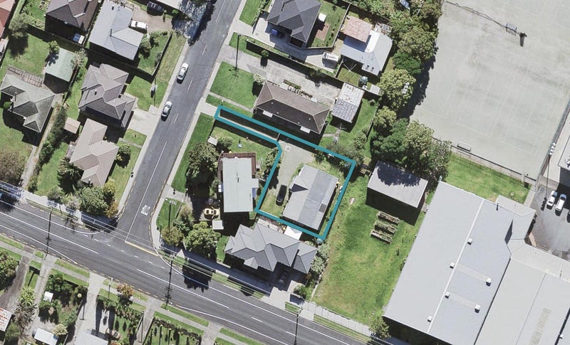 1C Vanguard Road, Kelston, Auckland - Carousel 1