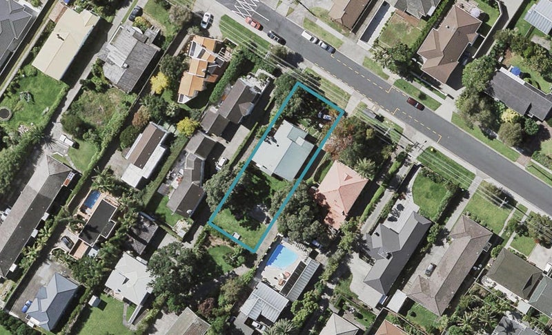 2/57 Northboro Road, Belmont, Auckland - Carousel 1