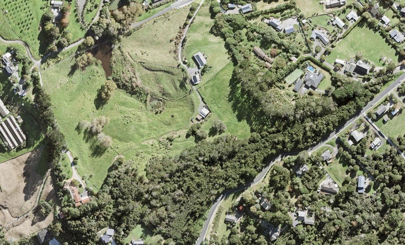 70 Cedar Terrace, Stanmore Bay, Whangaparāoa - Carousel 1