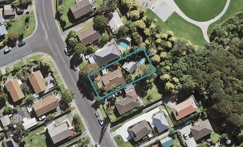 97 Lynn Road, Bayview, Auckland - Carousel 1