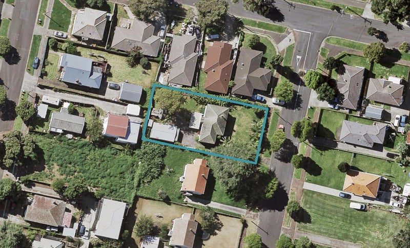 3 Bagnall Avenue, Point England, Auckland - Carousel 1