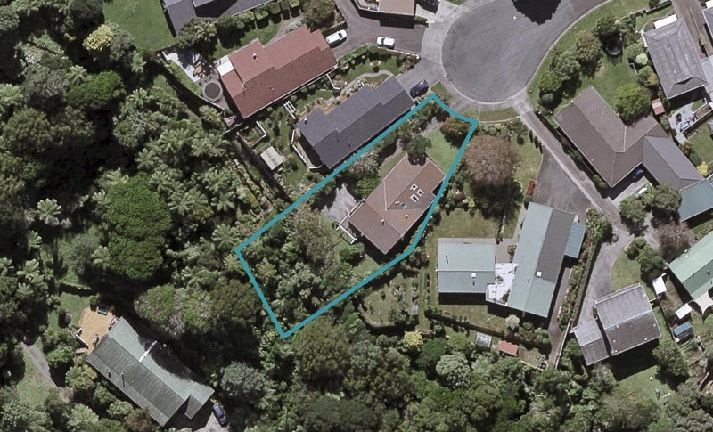 7 Hunter Place, Merrilands, New Plymouth - Carousel 1