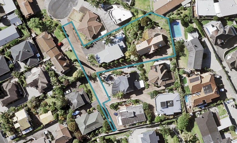 2/6 Basilton Close, Bucklands Beach, Auckland - Carousel 1