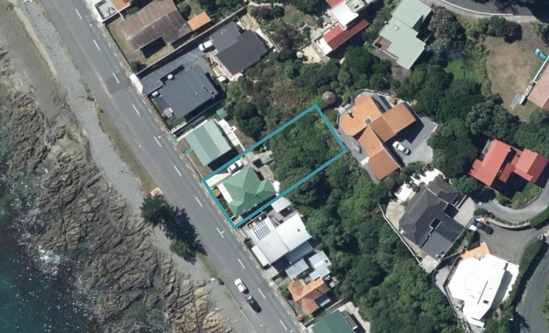 36 Moana Road, Plimmerton, Porirua - Carousel 1