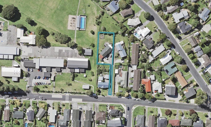 52 Willoughby Avenue, Howick, Auckland - Carousel 1
