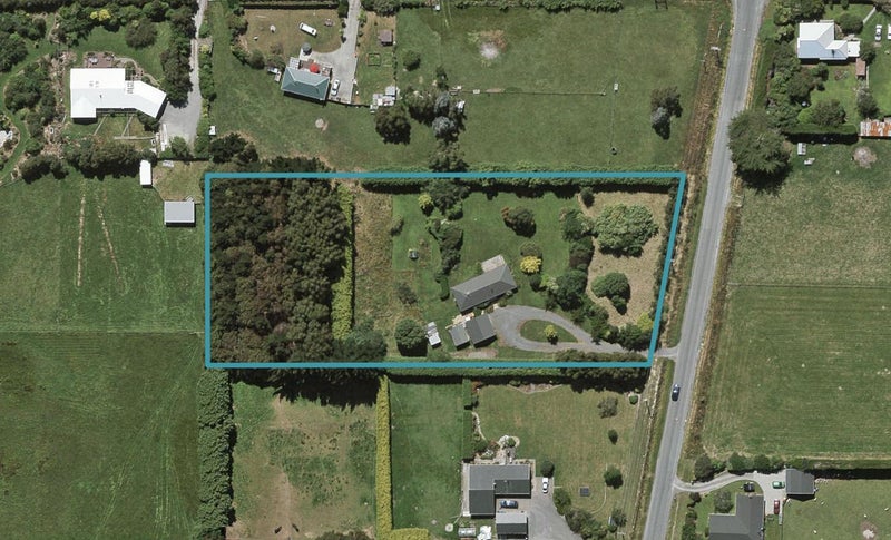 305 Chesney Street, Clifton, Invercargill - Carousel 1