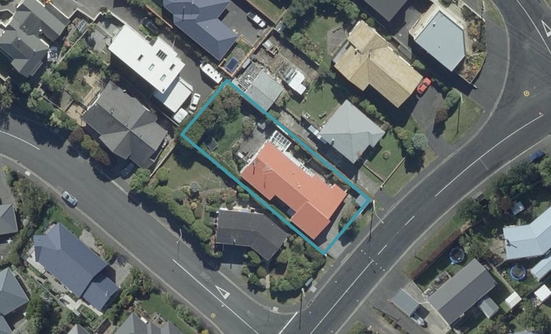 279 Highcliff Road, Shiel Hill, Dunedin - Carousel 1