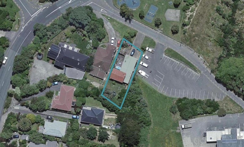 66 Helston Road, Paparangi, Wellington - Carousel 1