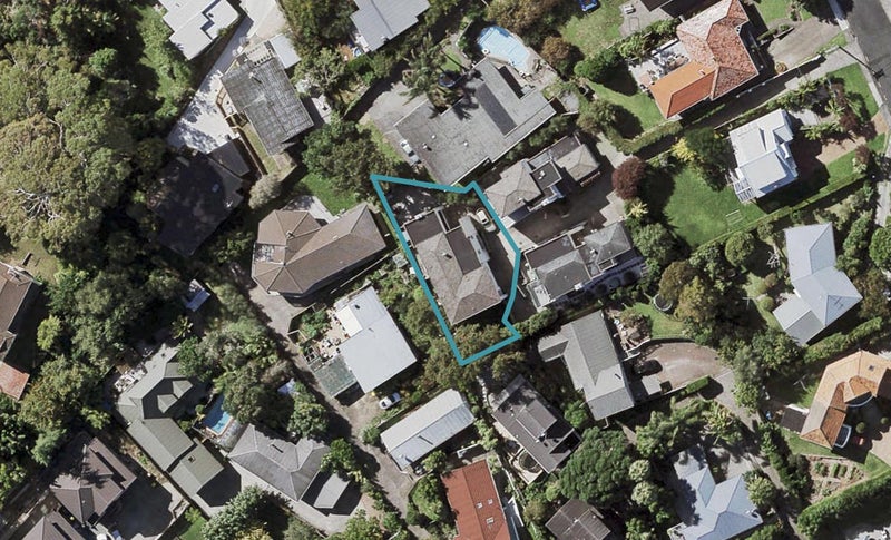 33B Tobruk Crescent, Milford, Auckland - Carousel 1