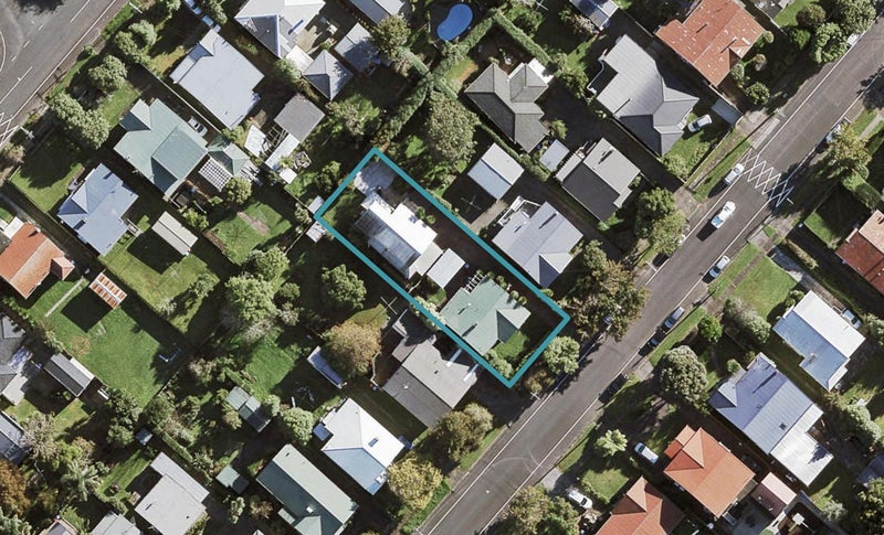 1/15 Stewart Road, Mount Albert, Auckland - Carousel 1