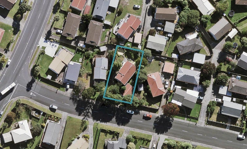 33 Devonshire Road, Unsworth Heights, Auckland - Carousel 1