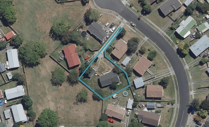 7 Reuben Place, Nawton, Hamilton - Carousel 1