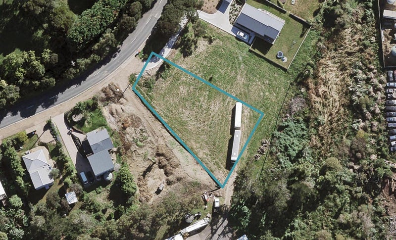 47 Sea View Road, Ostend, Waiheke Island - Carousel 1