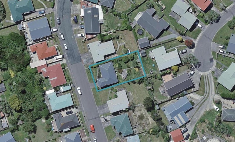 18 Baylands Drive, Newlands, Wellington - Carousel 1