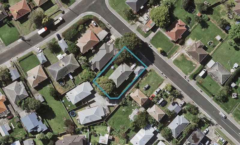 2 Kay Road, Panmure, Auckland - Carousel 1