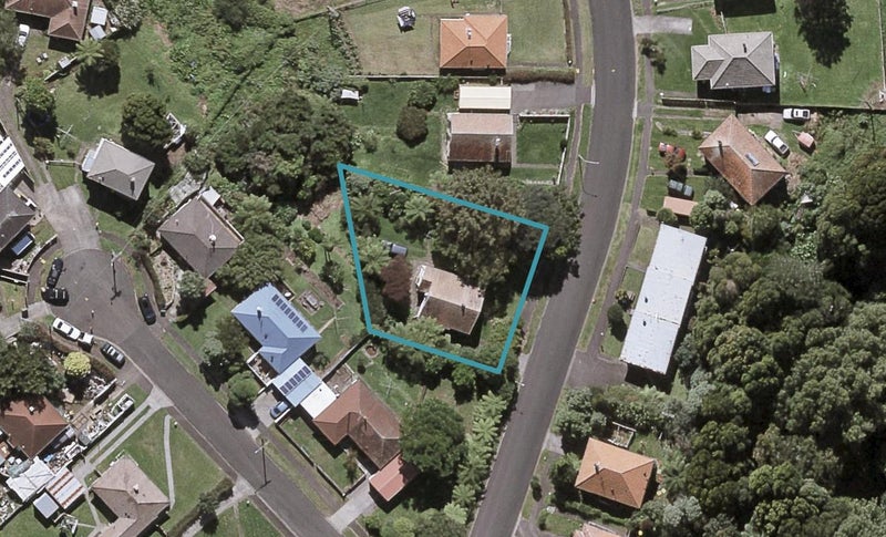 86 Glenpark Avenue, Frankleigh Park, New Plymouth - Carousel 1