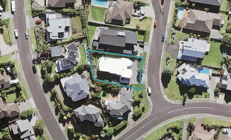 4 Ascania Place, Lynfield, Auckland - Carousel 1