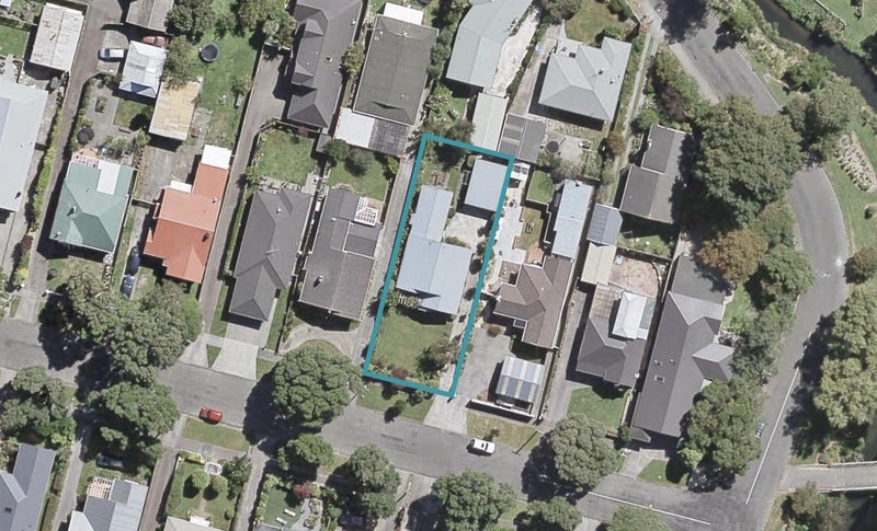 39 St Ronans Avenue, Waterloo, Lower Hutt - Carousel 1