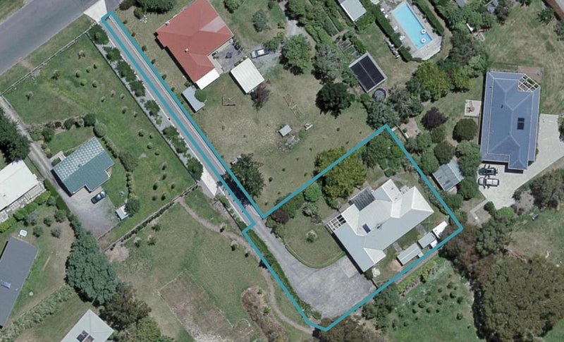 84 Regent Street, Martinborough, Martinborough - Carousel 1