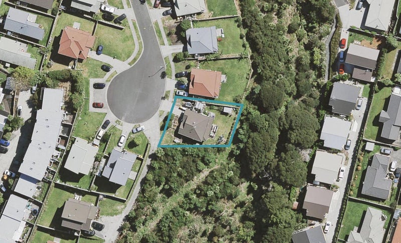 18 Haki Wihongi Place, Glen Eden, Auckland - Carousel 1