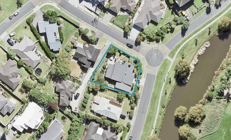 33 Regency Park Drive, Gulf Harbour, Whangaparaoa - Carousel 1