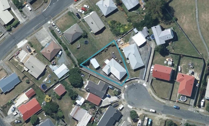 23 Caduceus Place, Ascot Park, Porirua - Carousel 1