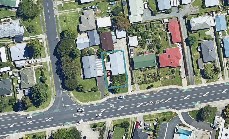 33A Millers Road, Brookfield, Tauranga - Carousel 1