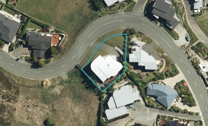 24 Torlesse Drive, Kaiteriteri - Carousel 1