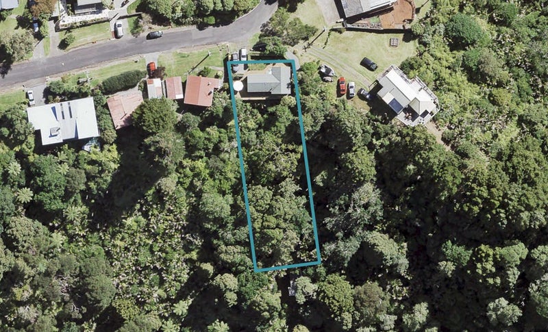 63 Tane Road, Laingholm, Auckland - Carousel 1