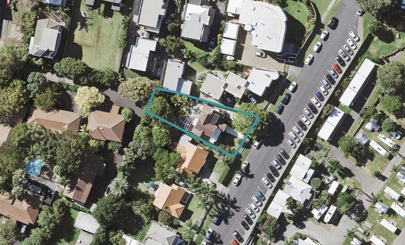 5 Alison Avenue, Takapuna, Auckland - Carousel 1