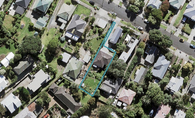 26A Springfield Road, Morningside, Auckland - Carousel 1