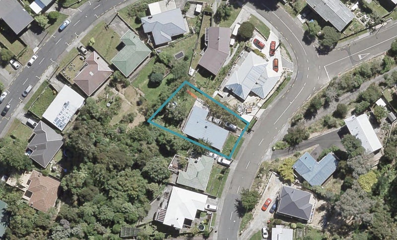 2 Lord Street, Stokes Valley, Lower Hutt - Carousel 1