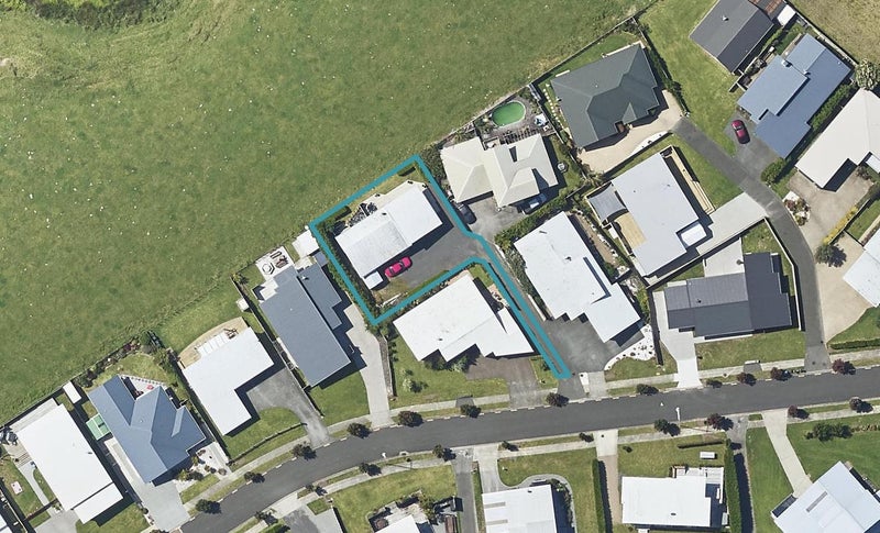 28 Ocean Breeze Drive, Waihi Beach, Waihi Beach - Carousel 1