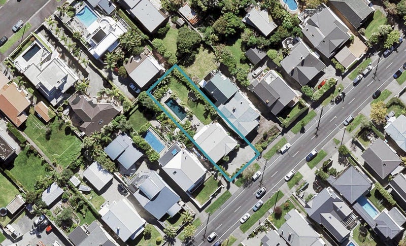 117 West End Road, Westmere, Auckland - Carousel 1