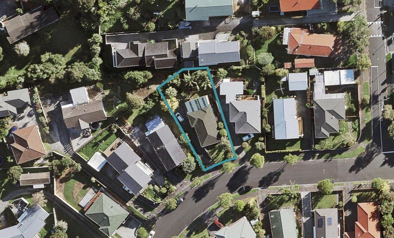 33 Trevola Street, New Windsor, Auckland - Carousel 1
